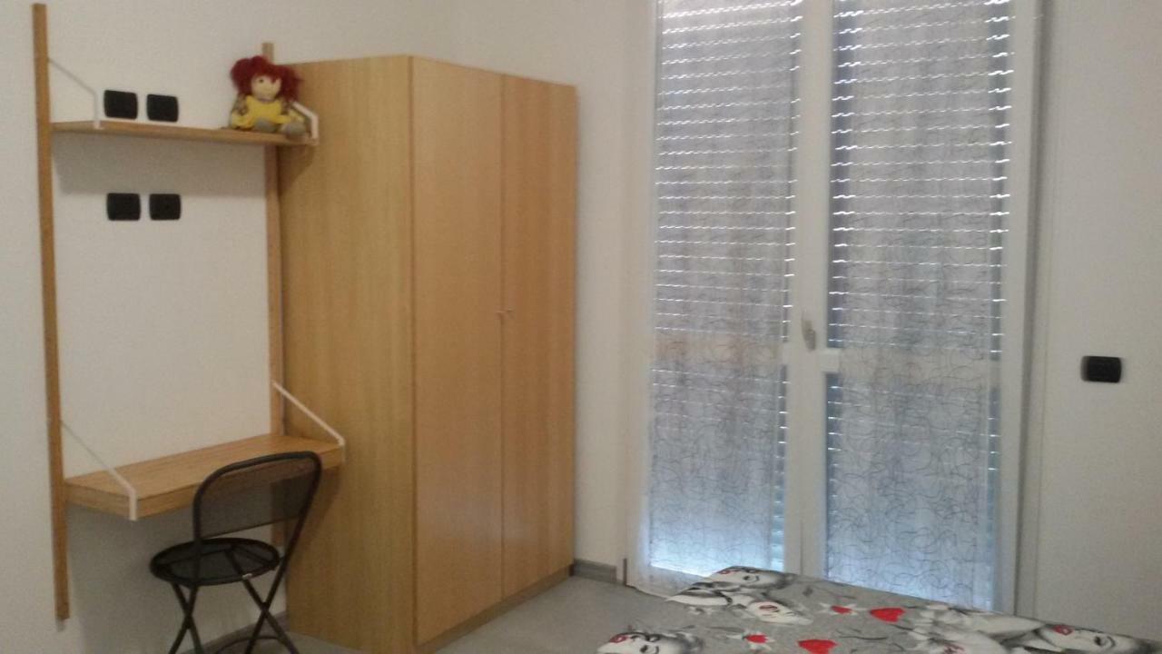 B&B Honey Rooms Saronno Exterior photo